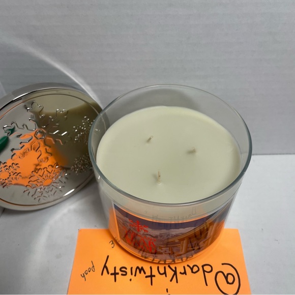 BNWT 1 Bath & Body Works Mahogany Teakwood 14.5 oz 3 wick Candle Great Add on! - Picture 4 of 6